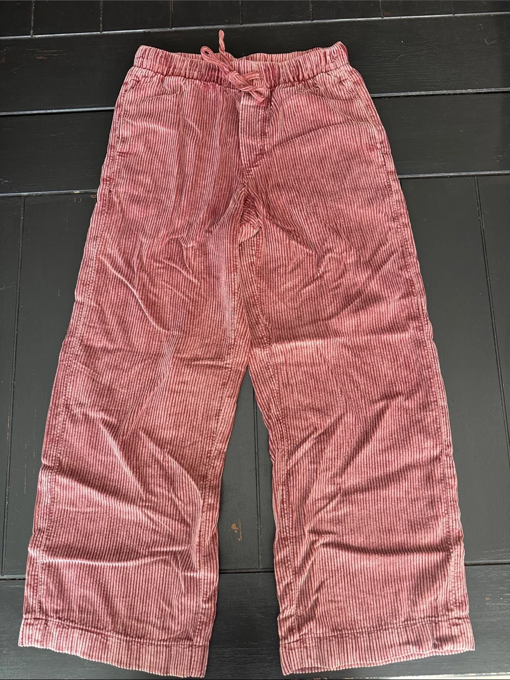 American Eagle Outfitters Wide-Leg Corduroy Pants in Dusty Rose - Picture 1 of 5
